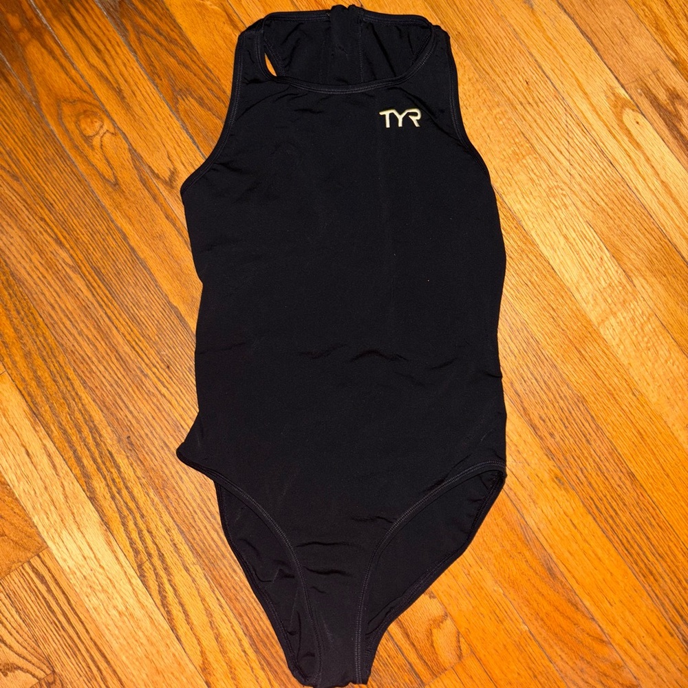 TYR Women's Black Waterpolo Suit Size 36